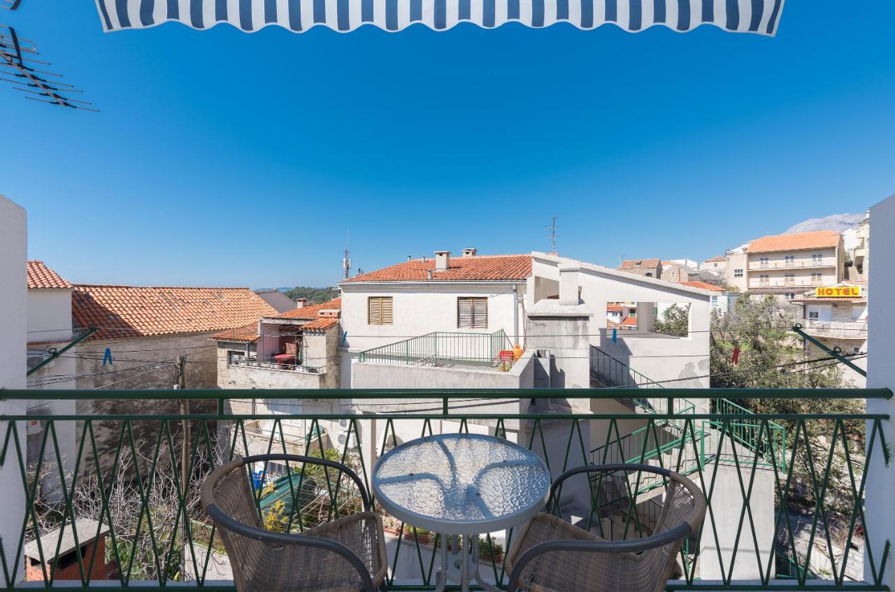 Apartments Dalmato Макарска Екстериор снимка