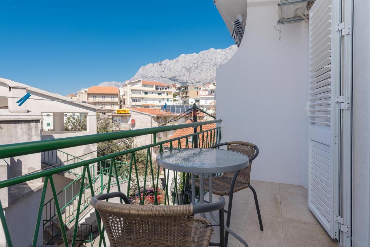 Apartments Dalmato Макарска Екстериор снимка