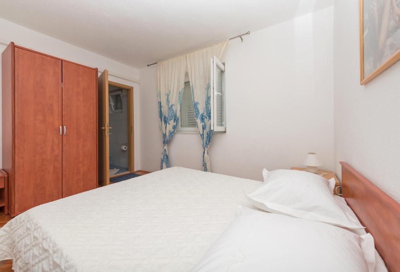 Apartments Dalmato Макарска Екстериор снимка