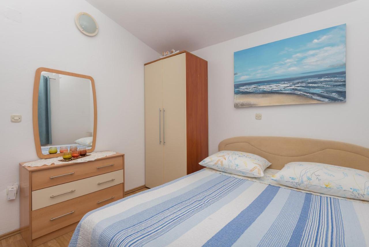 Apartments Dalmato Макарска Екстериор снимка